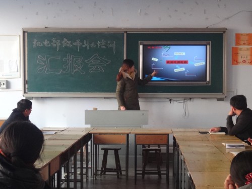 许欣.jpg